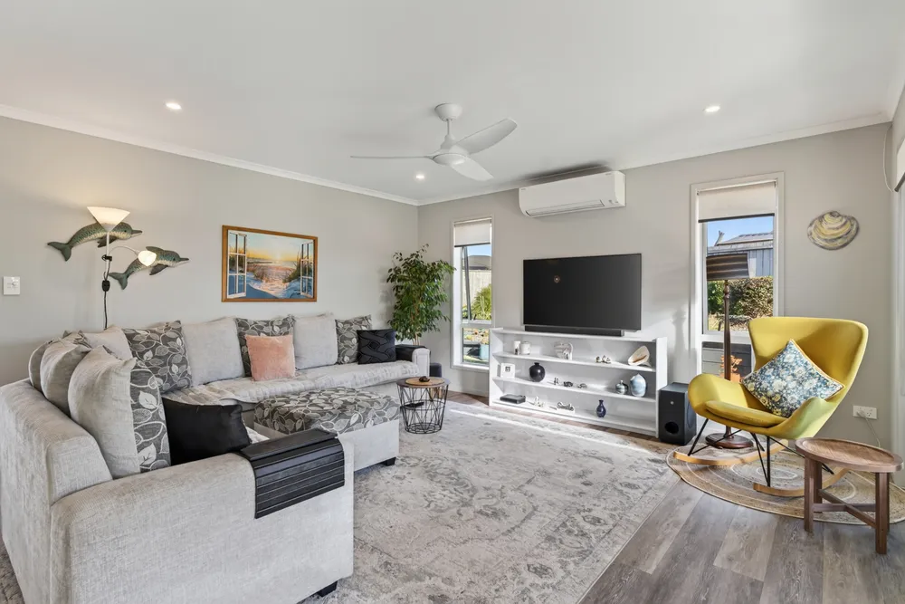 Photos of 17 Olney Court