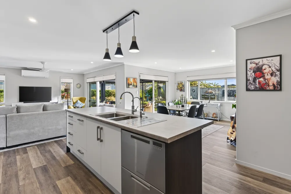 Photos of 17 Olney Court