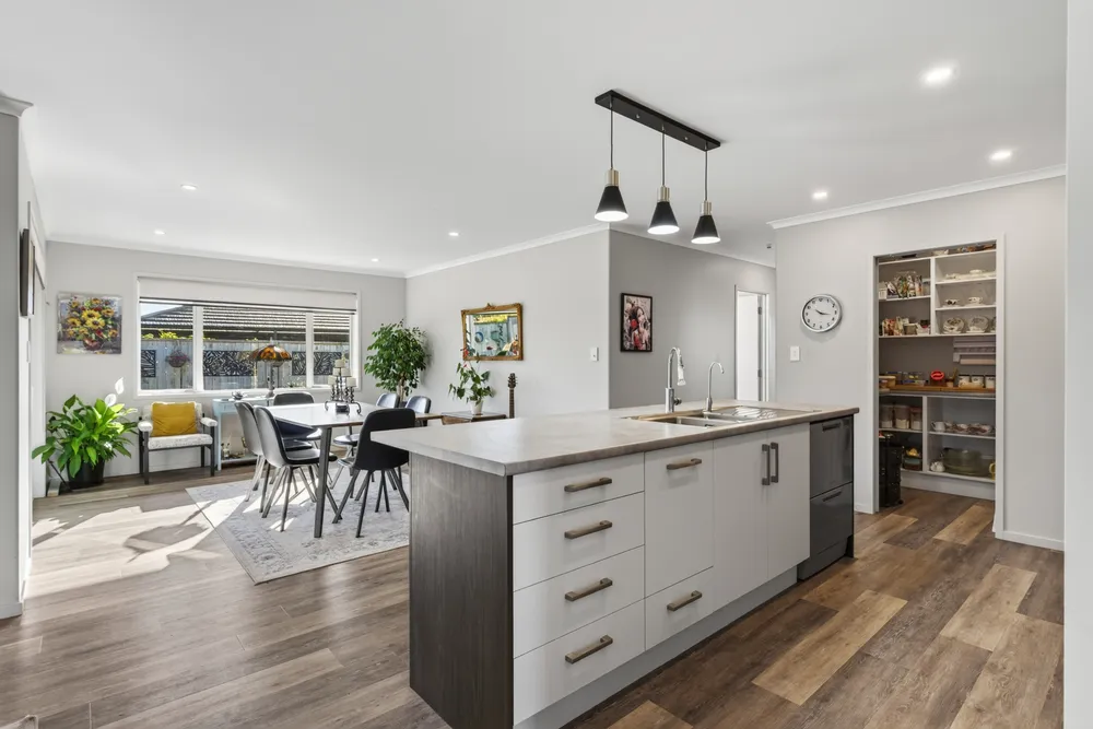 Photos of 17 Olney Court
