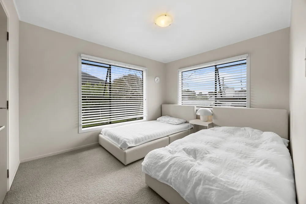 Photos of 52A Ballarat Street