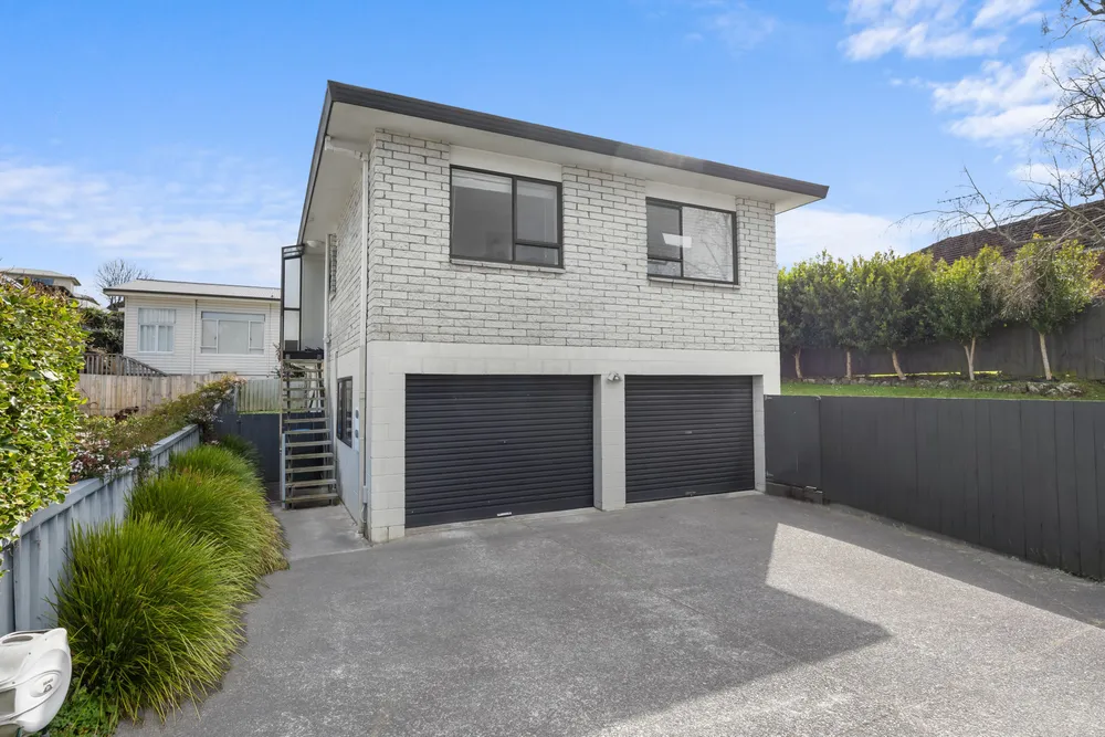 Photos of 52A Ballarat Street