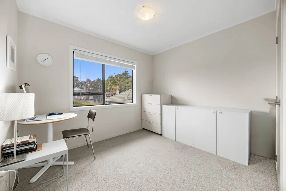 Photos of 52A Ballarat Street