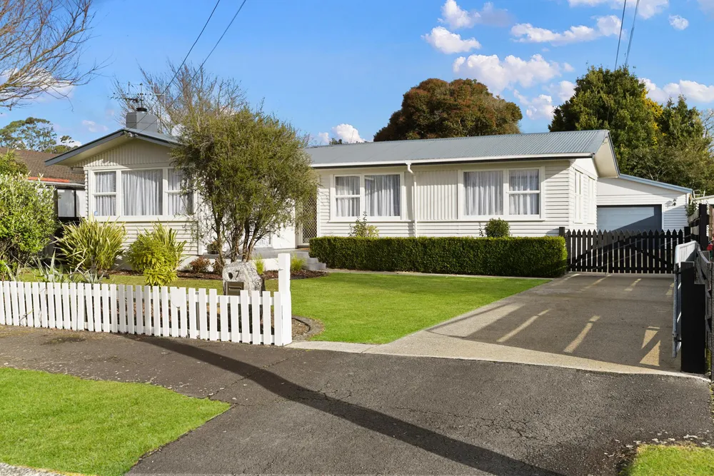 Photos of 7 Forth Crescent