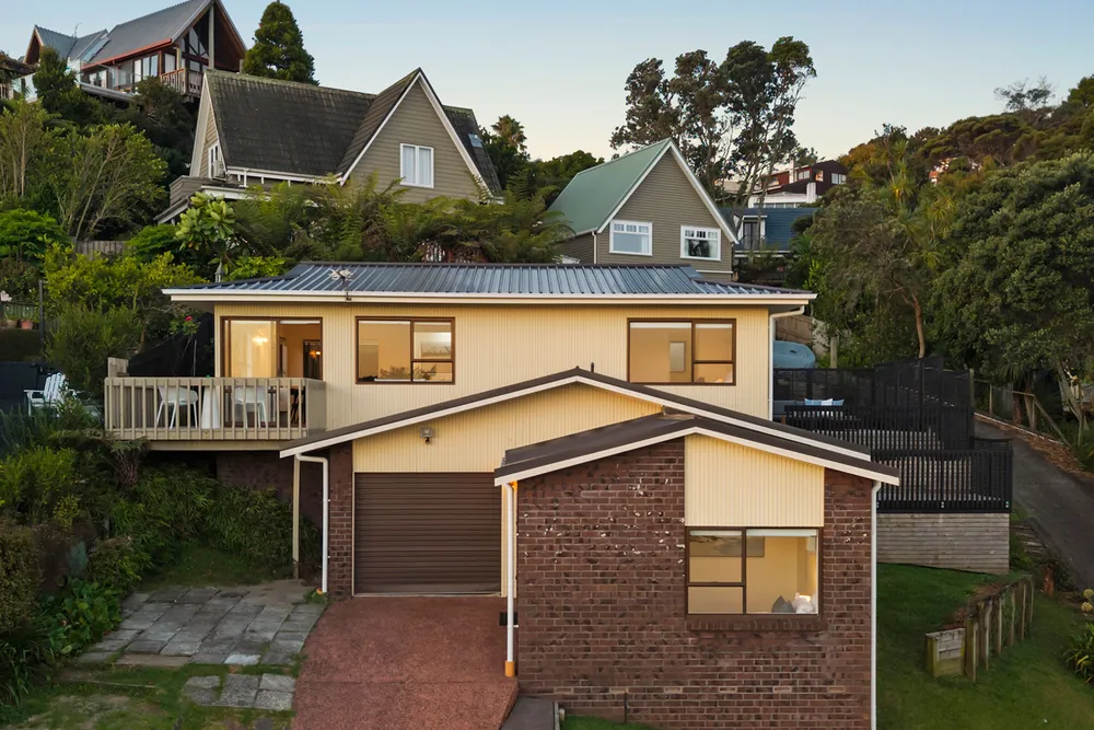 Photos of 73 Rosecamp Road