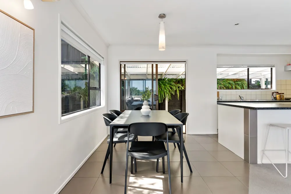 Photos of 73 Rosecamp Road