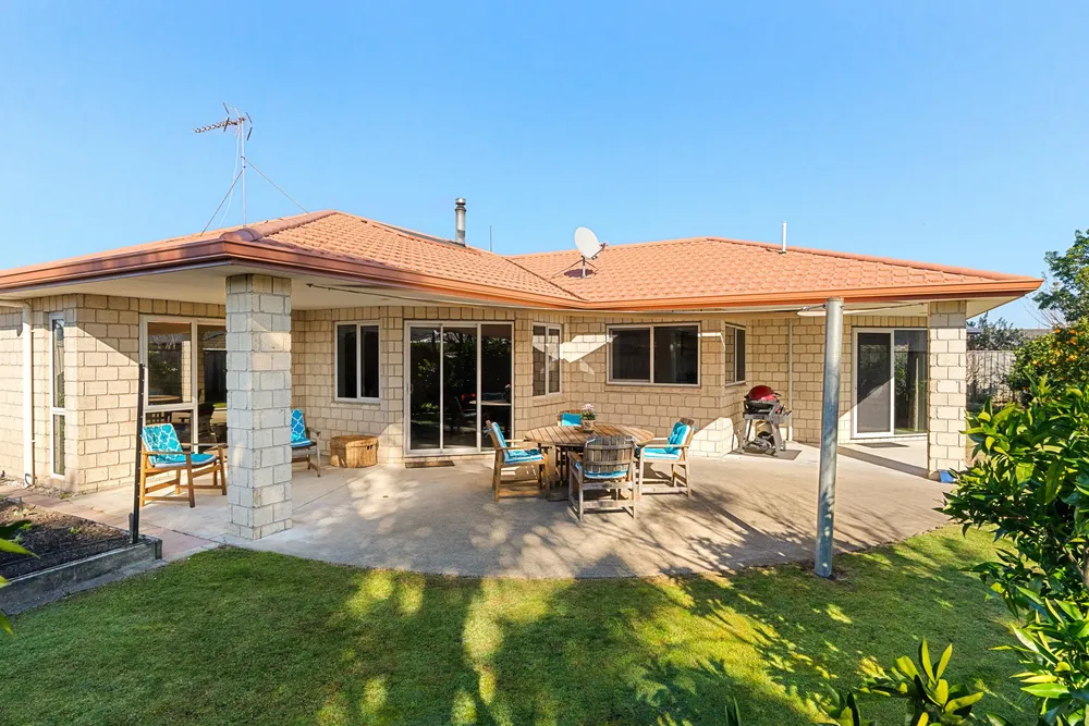 Photos of 13 Roger Street