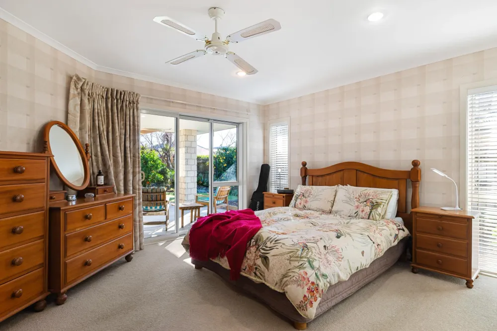 Photos of 13 Roger Street
