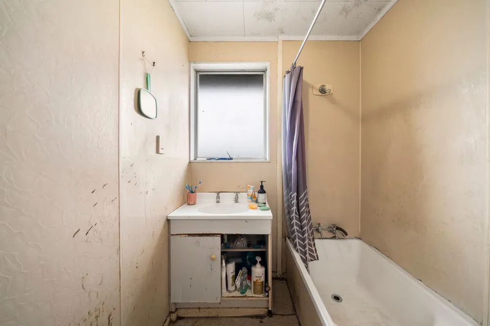Photos of 42 Beach Road