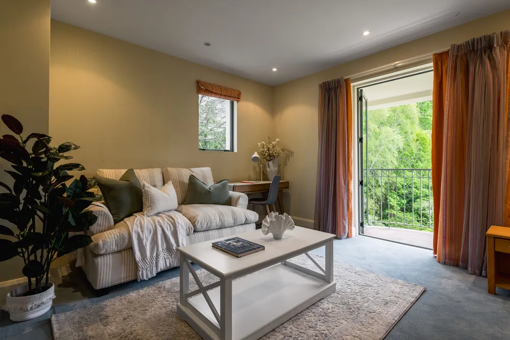 Photos of 64 Johns Road