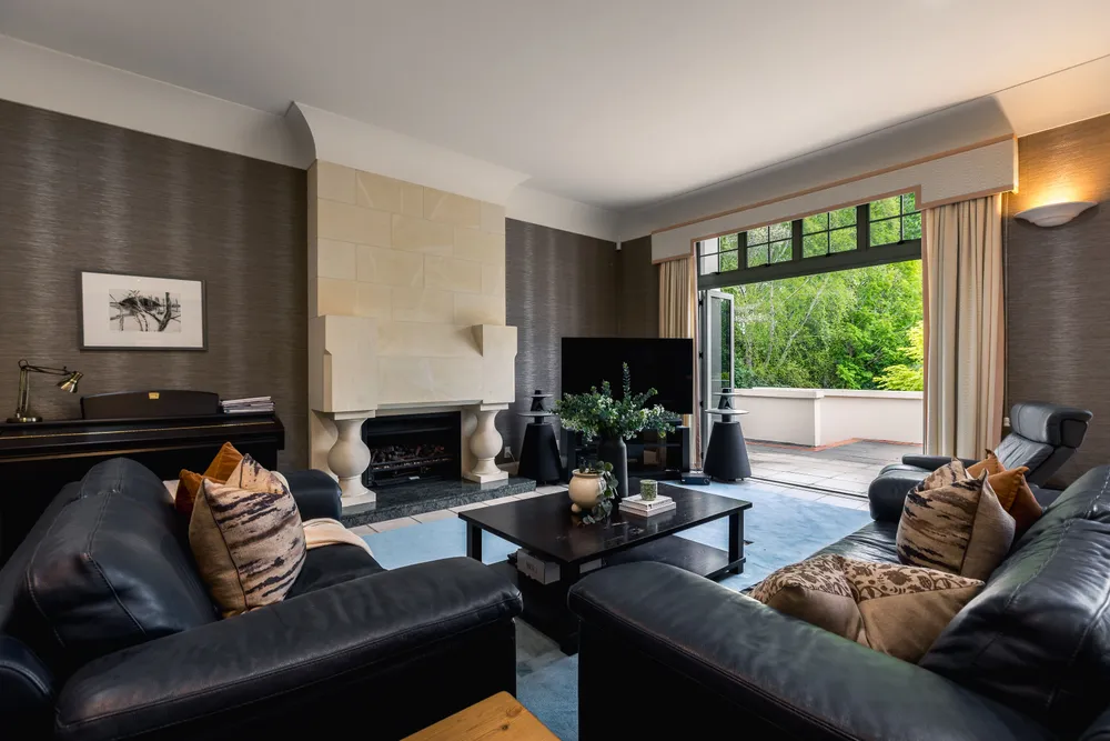Photos of 64 Johns Road