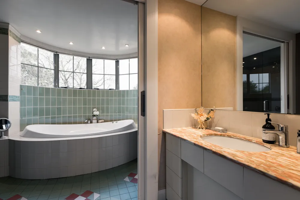 Photos of 64 Johns Road