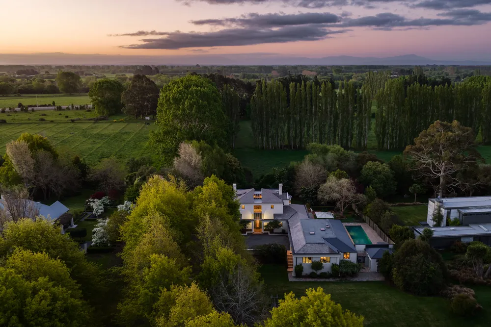 Photos of 64 Johns Road