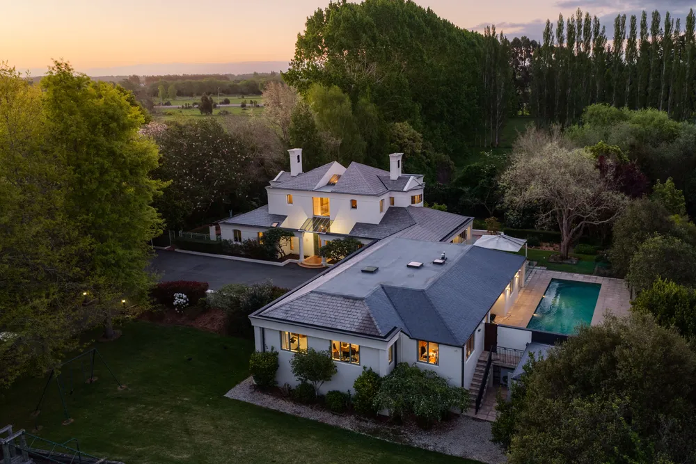 Photos of 64 Johns Road