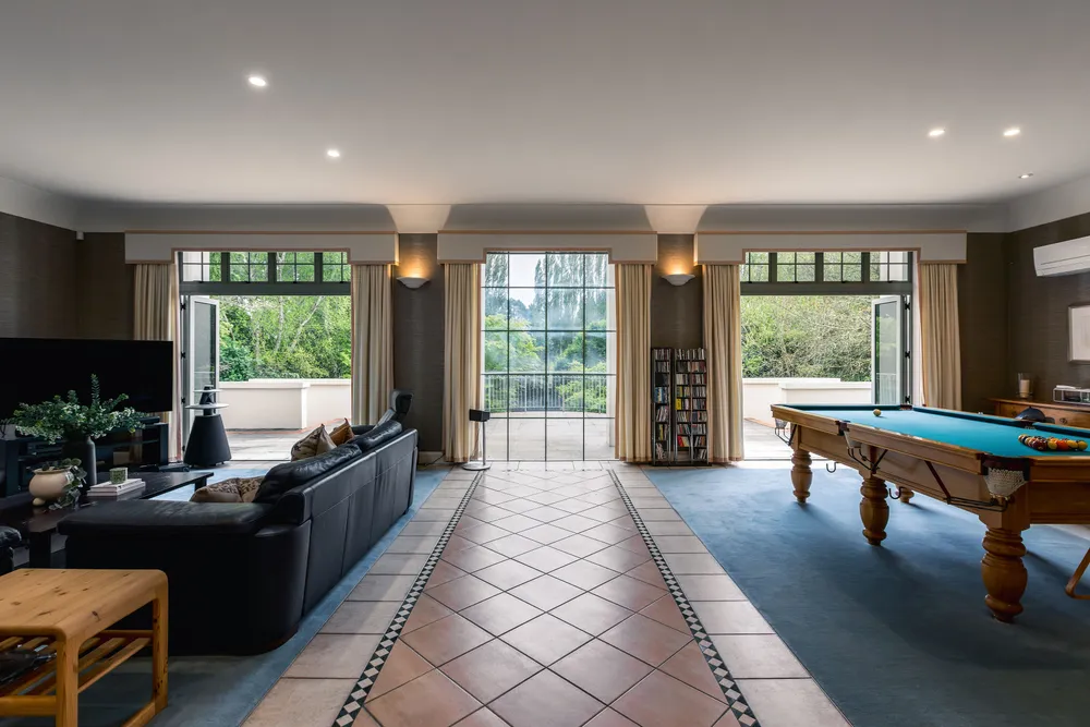 Photos of 64 Johns Road