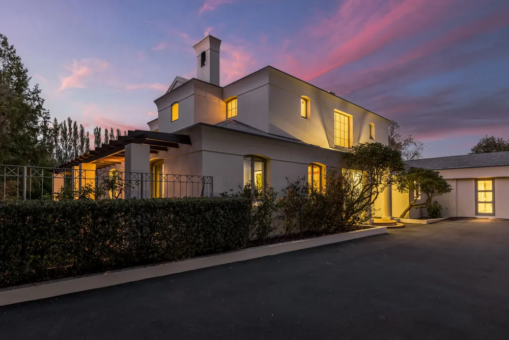 Photos of 64 Johns Road