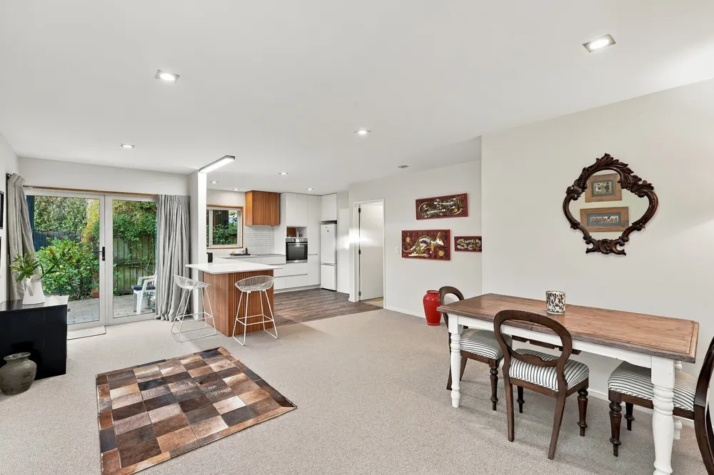 Photos of 140A Blighs Road