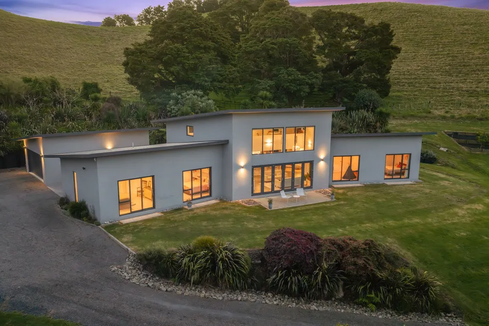 Photos of 198 Harris Road