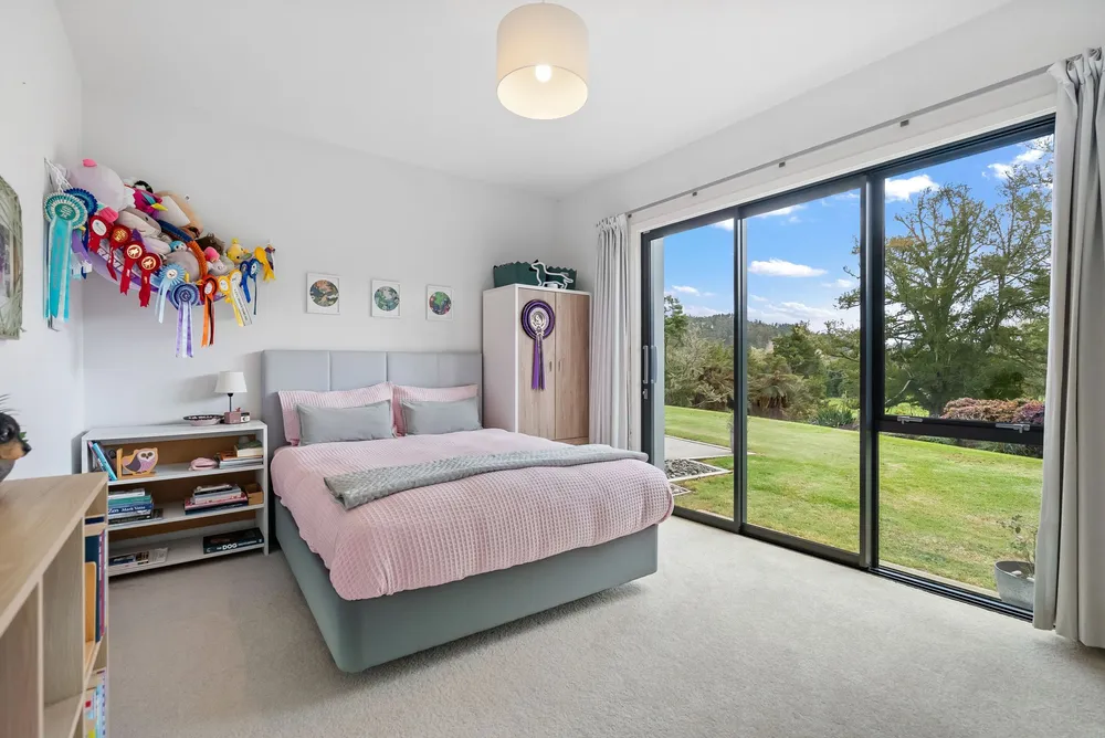 Photos of 198 Harris Road