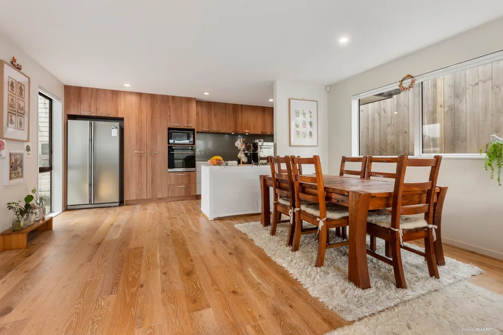 Photos of 14B Coniston Avenue
