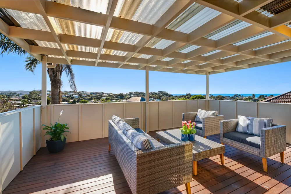 Photos of 24 Halldene Terrace