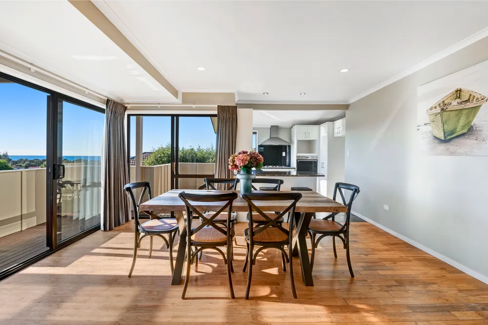 Photos of 24 Halldene Terrace