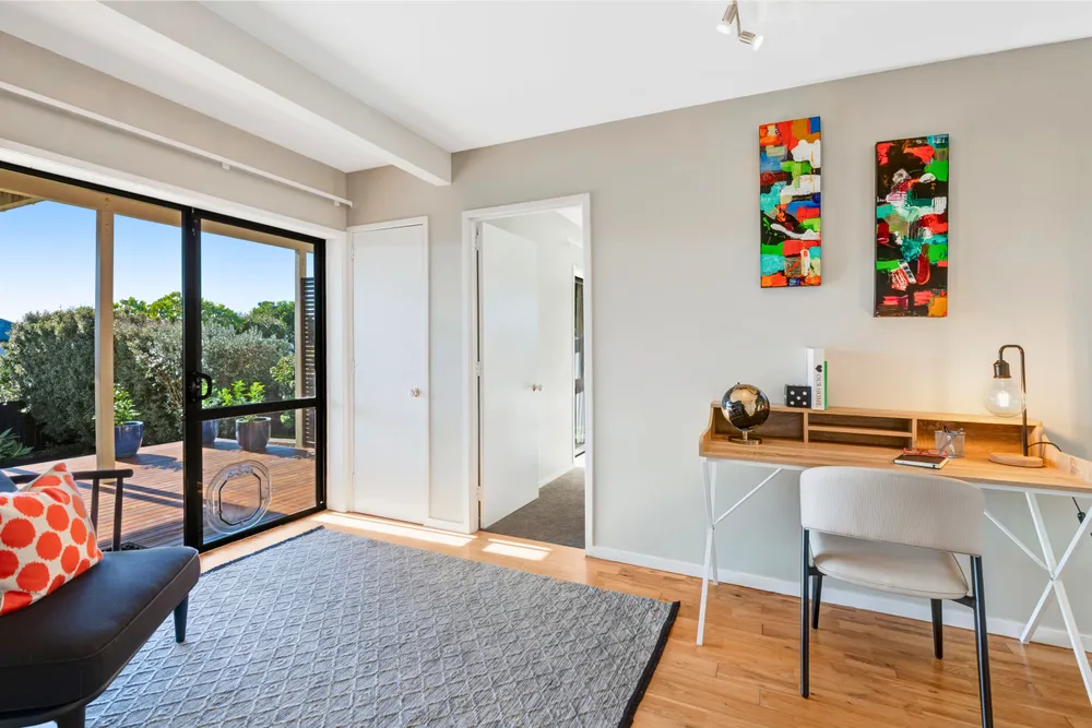 Photos of 24 Halldene Terrace