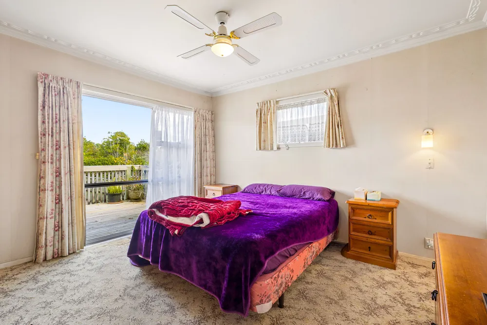 Photos of 50 Scenic Drive