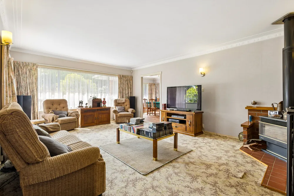 Photos of 50 Scenic Drive