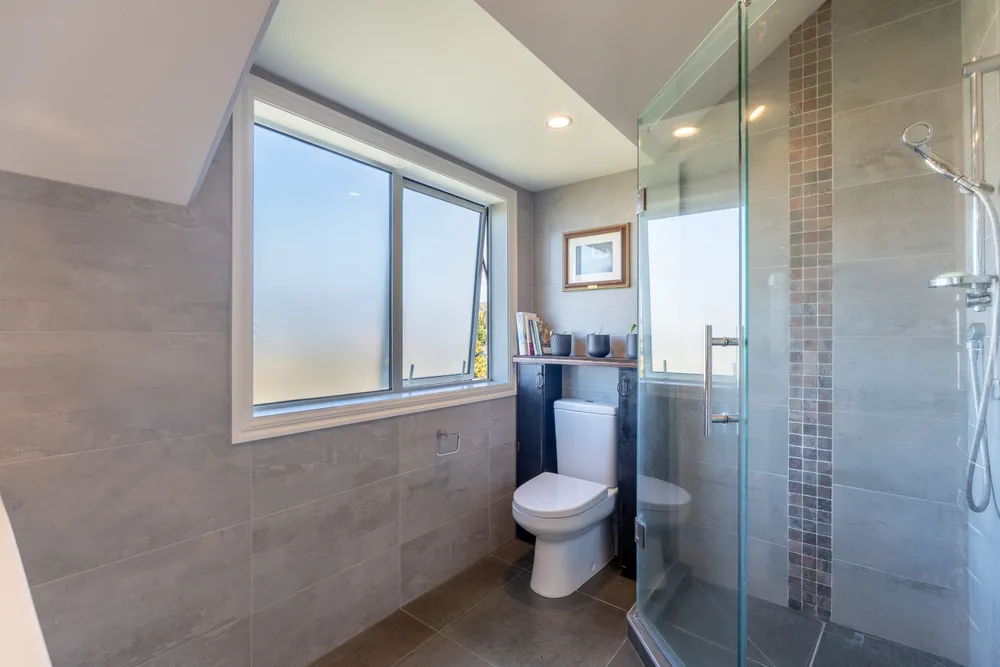 Photos of 8 Wisteria Way