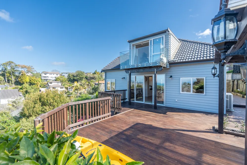 Photos of 8 Wisteria Way