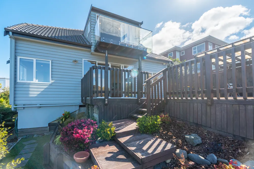 Photos of 8 Wisteria Way