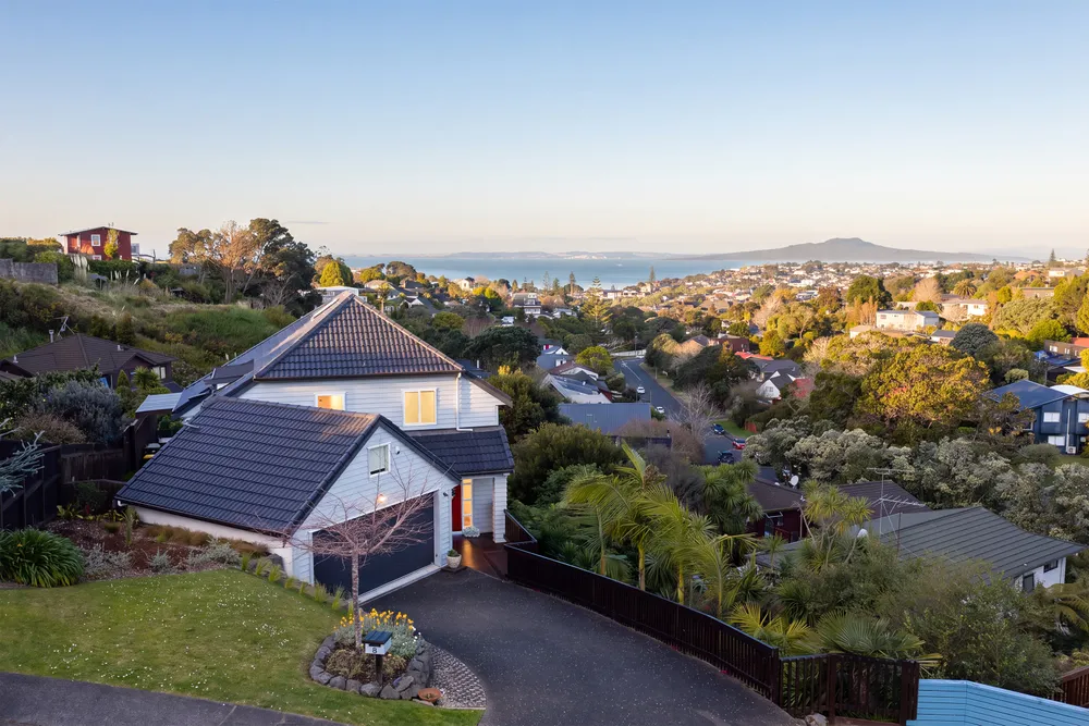 Photos of 8 Wisteria Way