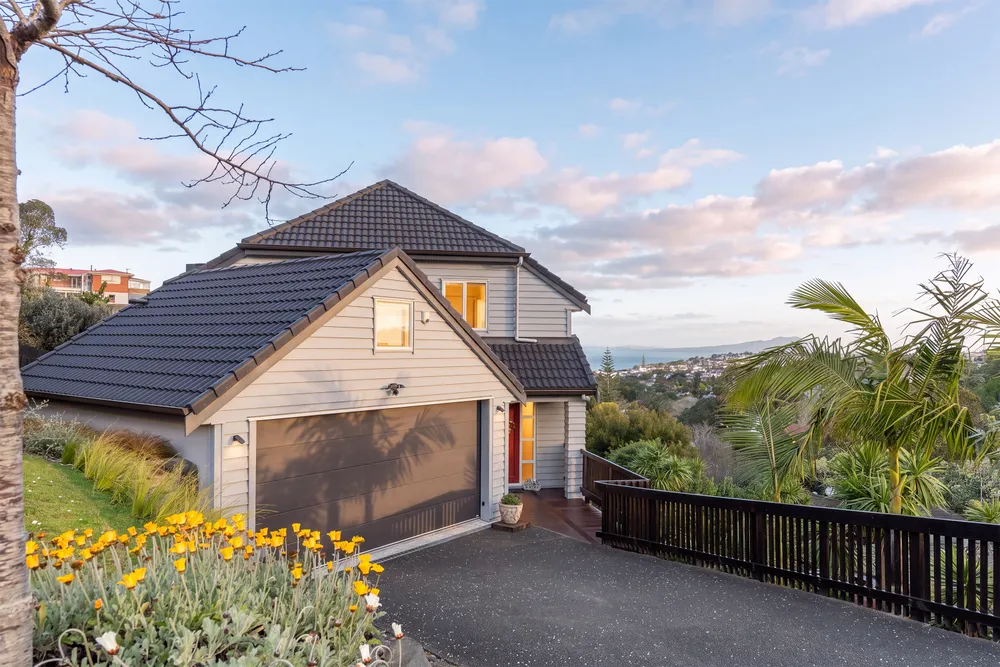 Photos of 8 Wisteria Way