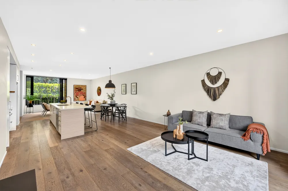 Photos of 18 Meteor Road