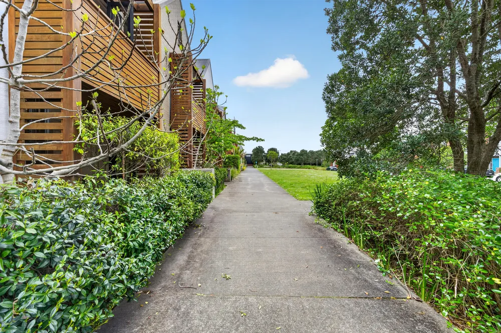 Photos of 18 Meteor Road