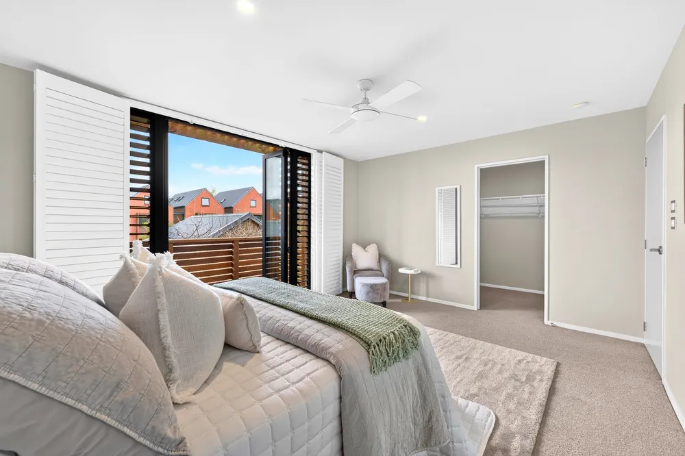 Photos of 18 Meteor Road