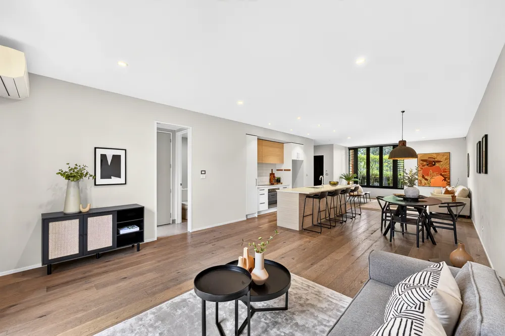 Photos of 18 Meteor Road