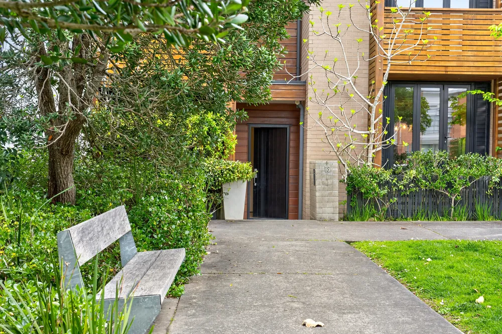 Photos of 18 Meteor Road