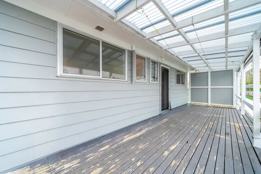 Photos of 17 Gibbons Road