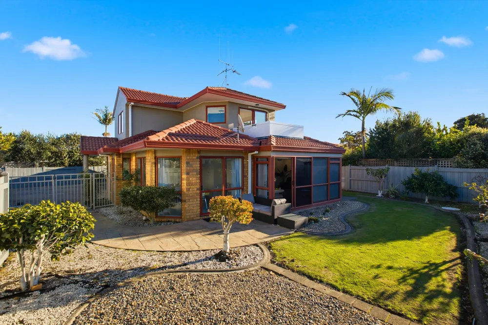 Photos of 8 Monterey Key
