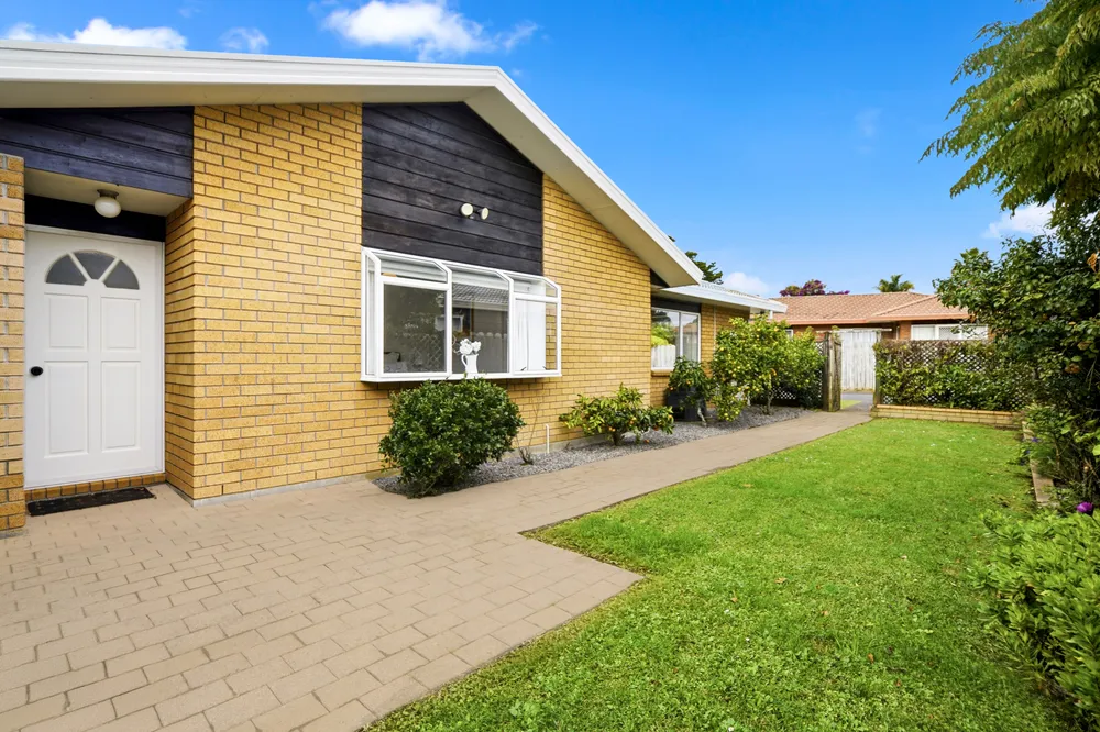 Photos of 10 Obelin Close