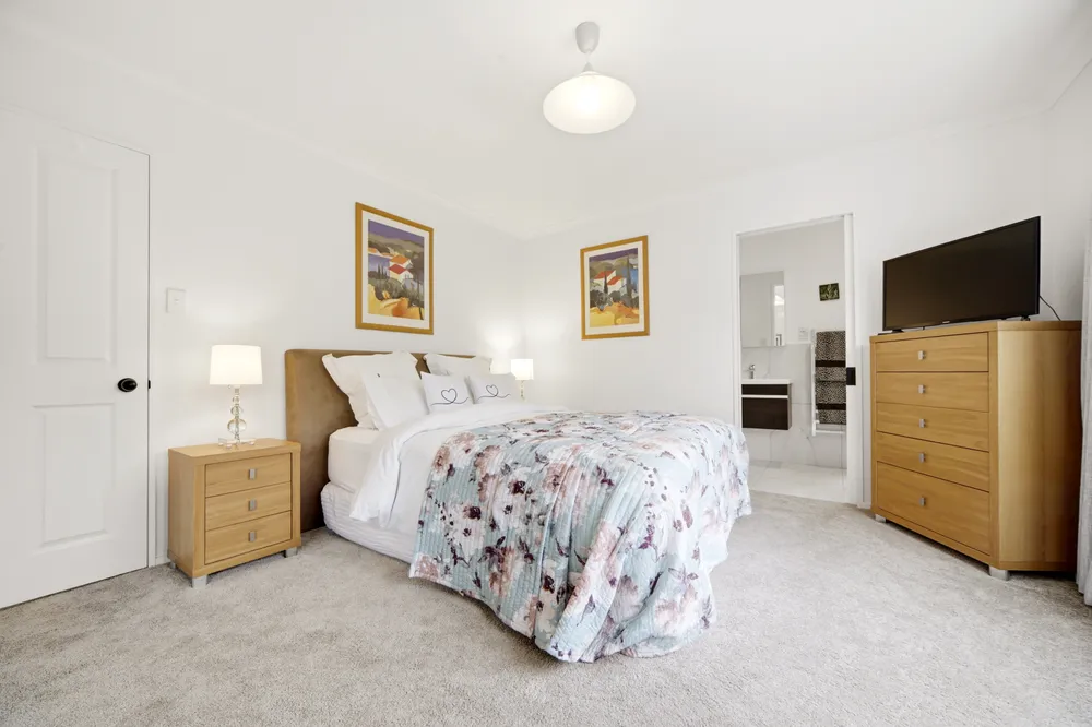 Photos of 10 Obelin Close