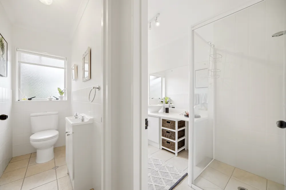 Photos of 10 Obelin Close