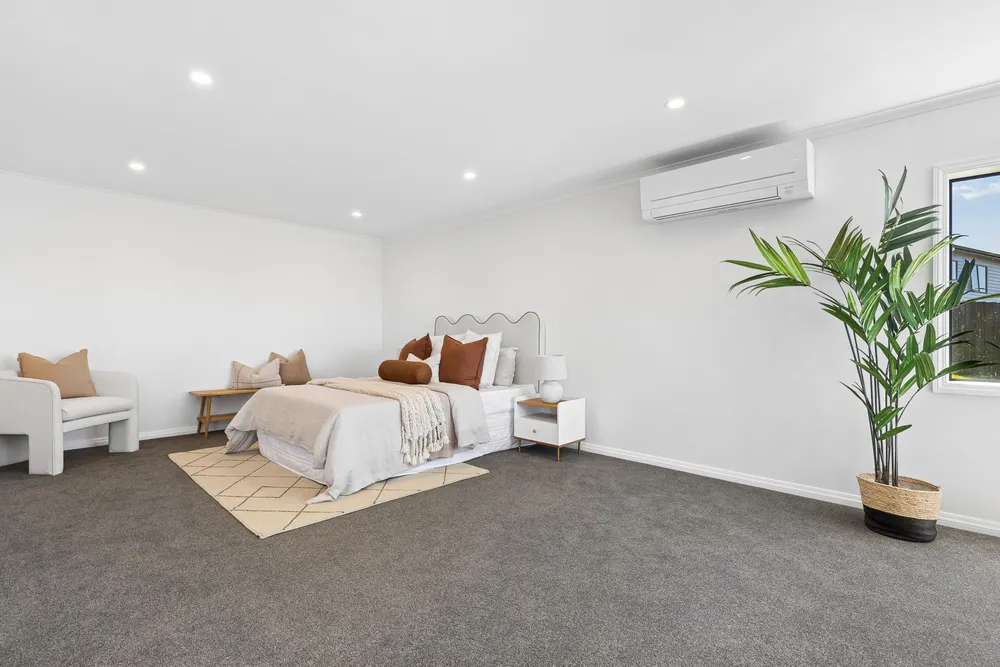 Photos of 20 Admiralty Rise