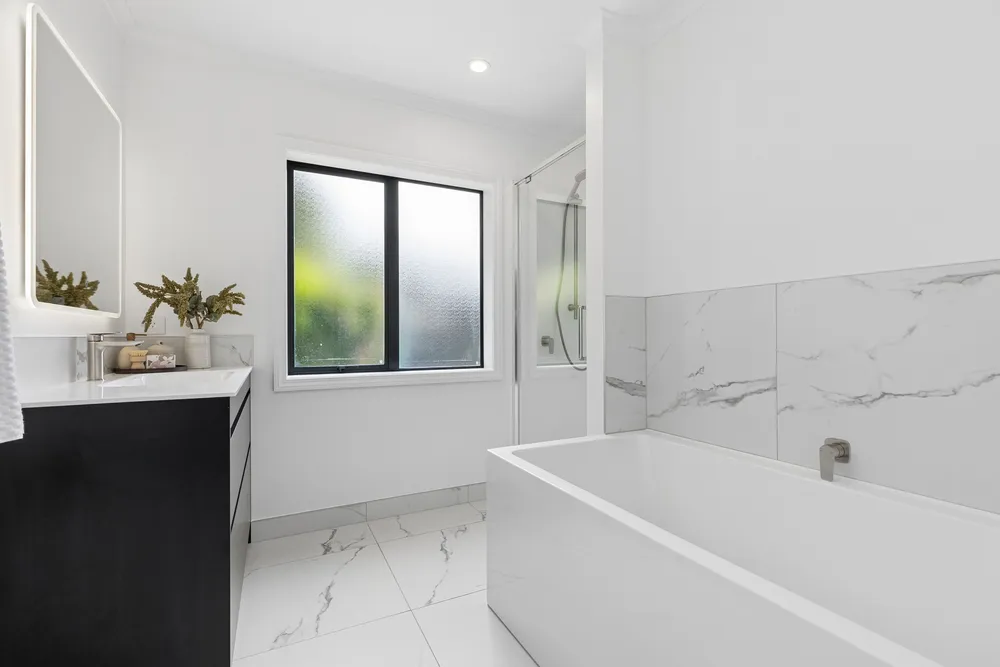 Photos of 20 Admiralty Rise