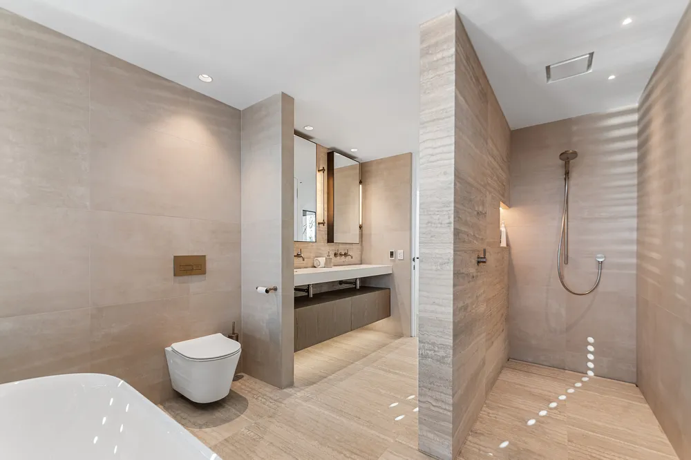 Photos of 24 Holmwood Road