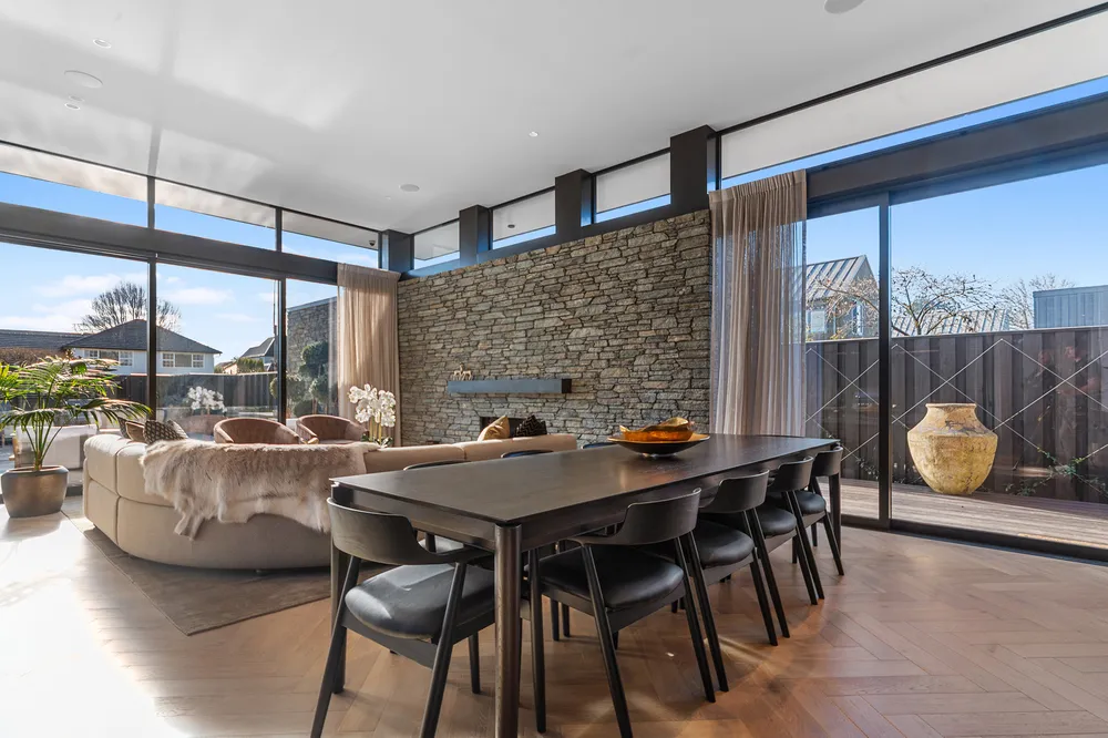 Photos of 24 Holmwood Road