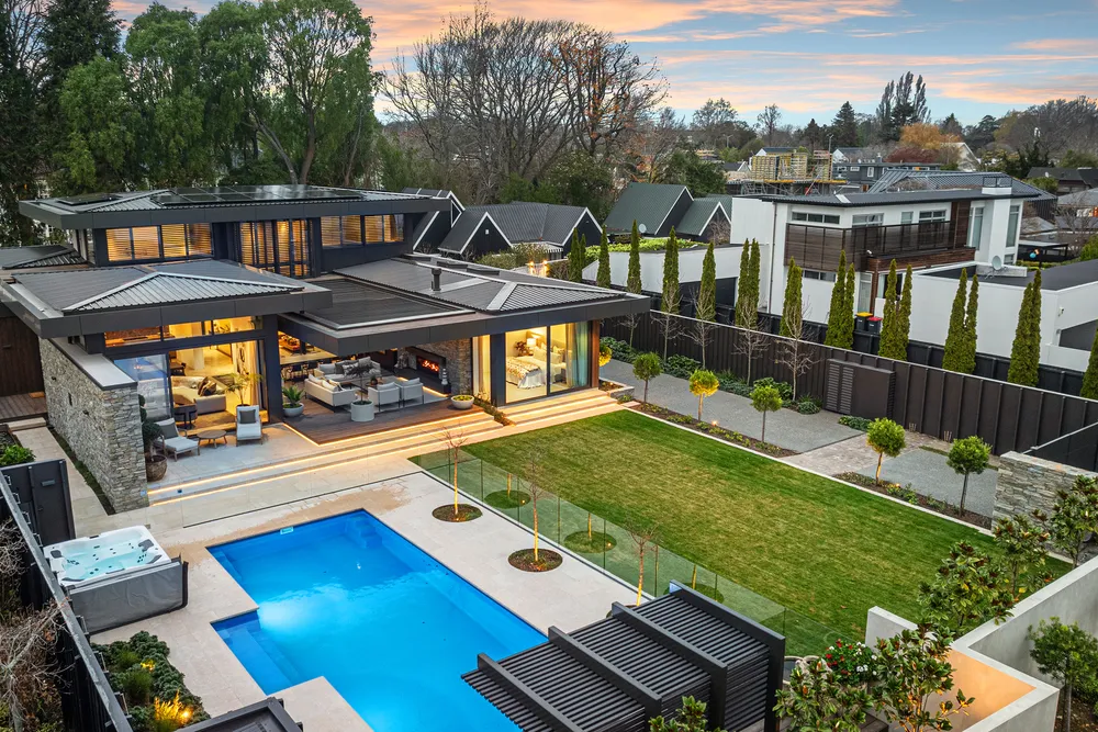 Photos of 24 Holmwood Road