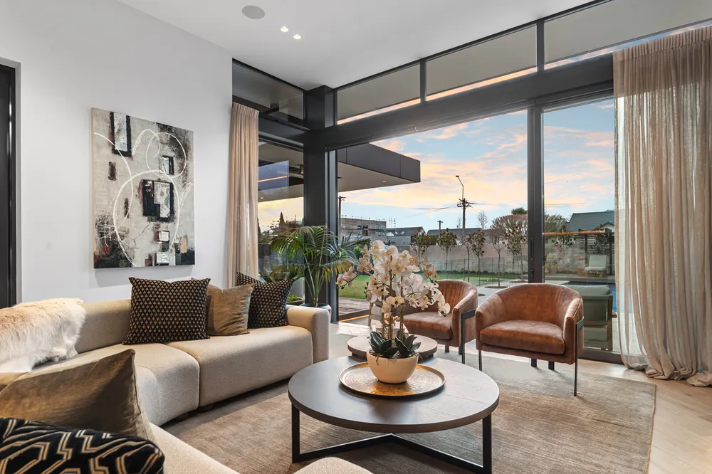 Photos of 24 Holmwood Road