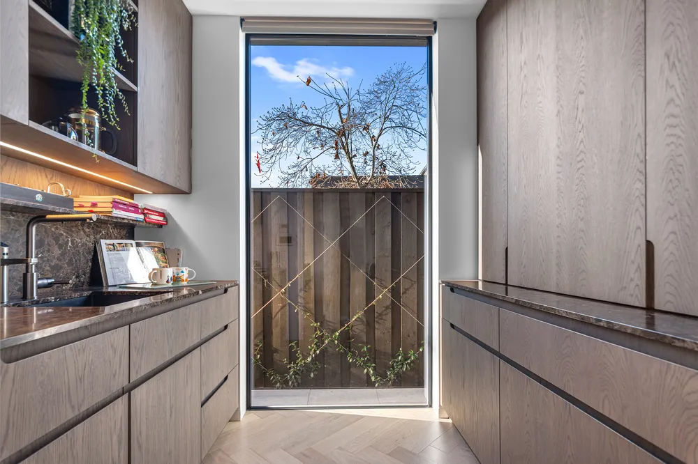 Photos of 24 Holmwood Road